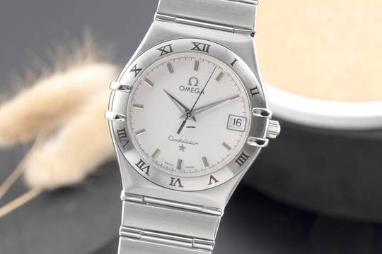  Omega Constellation Quartz Date Edelstahl Quarz Herrenuhr Ref. 1512.30.00 