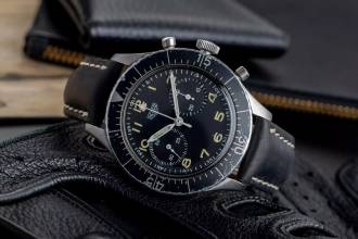 Thumbnail von Heuer Bundeswehr Flyback-Chronograph Handaufzug 1550 SG vintage Klassiker
