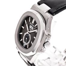 Thumbnail von Patek Philippe Nautilus Annual Calendar – 5726A-001 – like NEW – 12/2012 Full Set