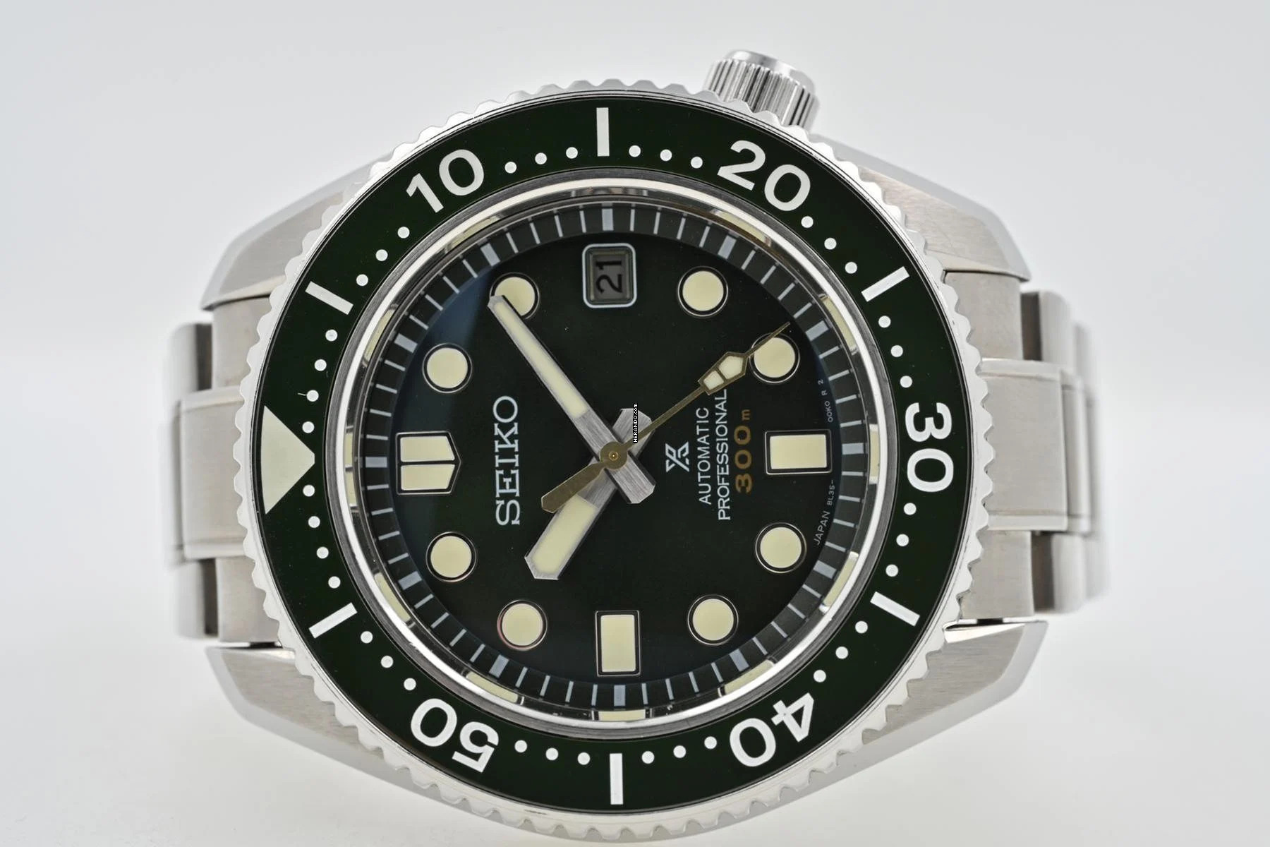 Seiko Marinemaster 1968 Prospex Diver's Commemorative Limited Green SLA019J1
