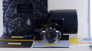 Thumbnail von Breitling Navitimer 01 Grey Stratos Chronograph 43 mm B01 Limited B+P NOS