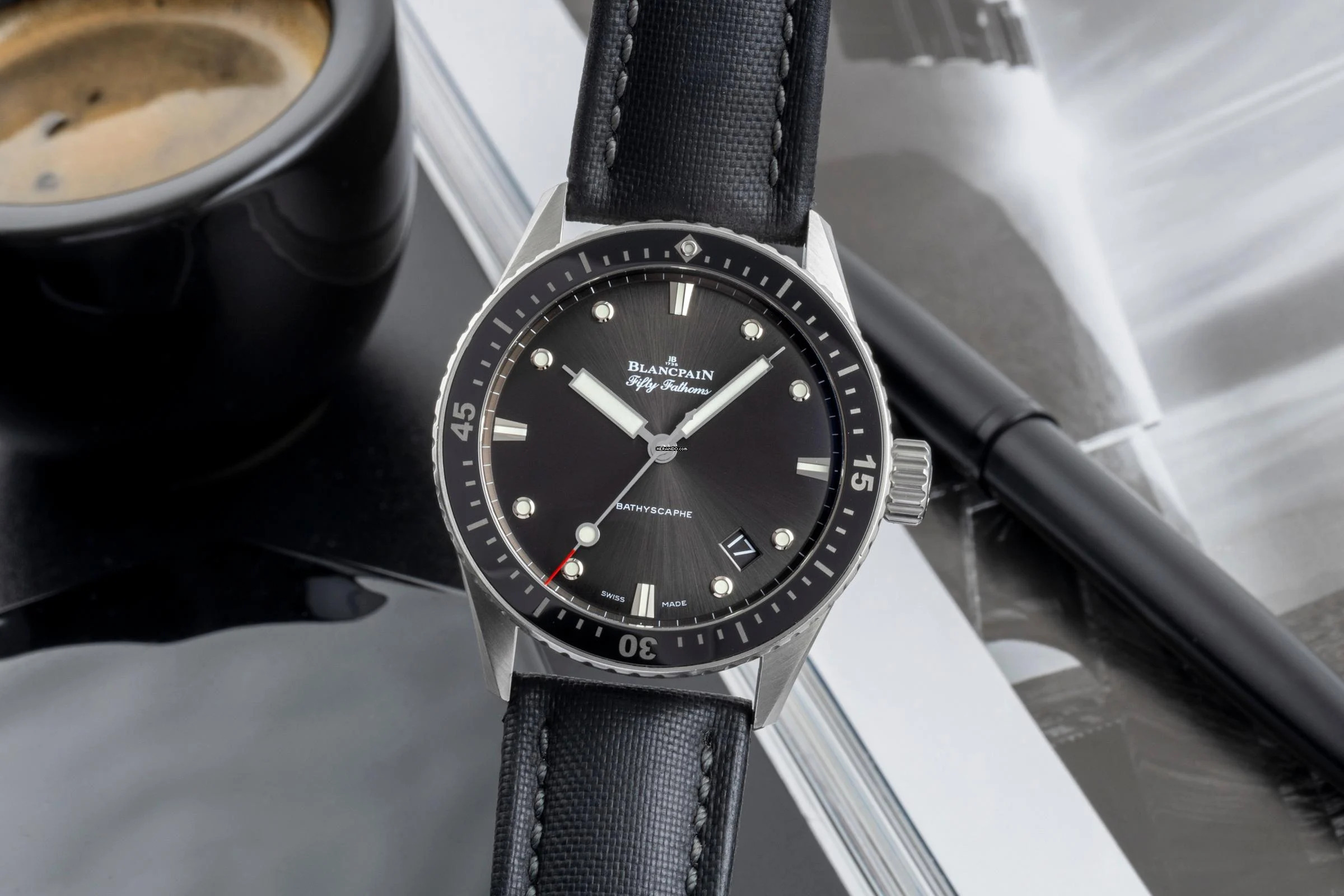 Blancpain Fifty Fathoms Bathyscaphe Stahl Automatik Ref. 5000-1110-B52A Papiere