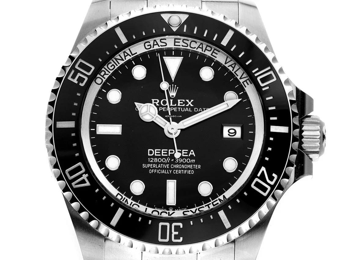 Rolex Sea-Dweller Deepsea Ref.136660 2025 Full Set Ungetragen verklebt Deepsea