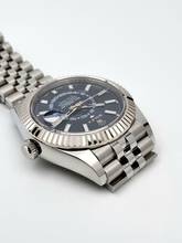 Thumbnail von Rolex Sky-Dweller Blue dial Jubilee Full Set 2020