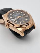 Thumbnail von Rolex Sky-Dweller 18 Kt. Rose gold unworn rhodium grey dial Full Set 2021 Austria