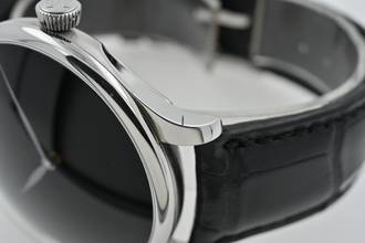 Thumbnail von H.Moser & Cie. Venturer XL Vantablack Special Edition 2327-1213