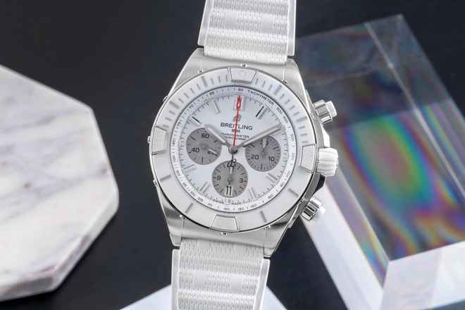  Breitling Superchronamat B01 44 Japan Edition Ref.AB0136A71A1S1 B&P 