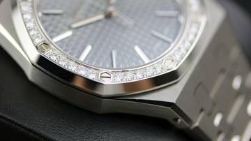 Thumbnail von Audemars Piguet Royal Oak Diamond Bezel - Grey - New - Fullset - 2024