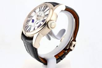 Thumbnail von Роджер Дубуи Оммаж Перпетуальный календарь в белом золоте 18K с циферблатом MOP - Документы службы RD - HO43 1439 0