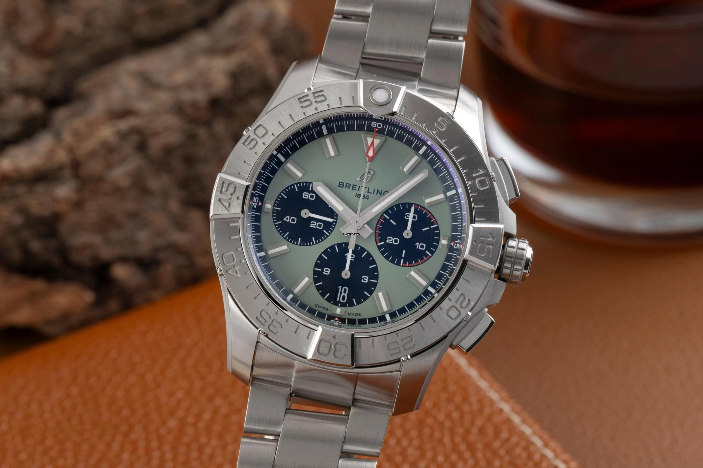 Breitling Avenger B01 Chronograph Stahl Automatik Ref. AB0147101L1X1