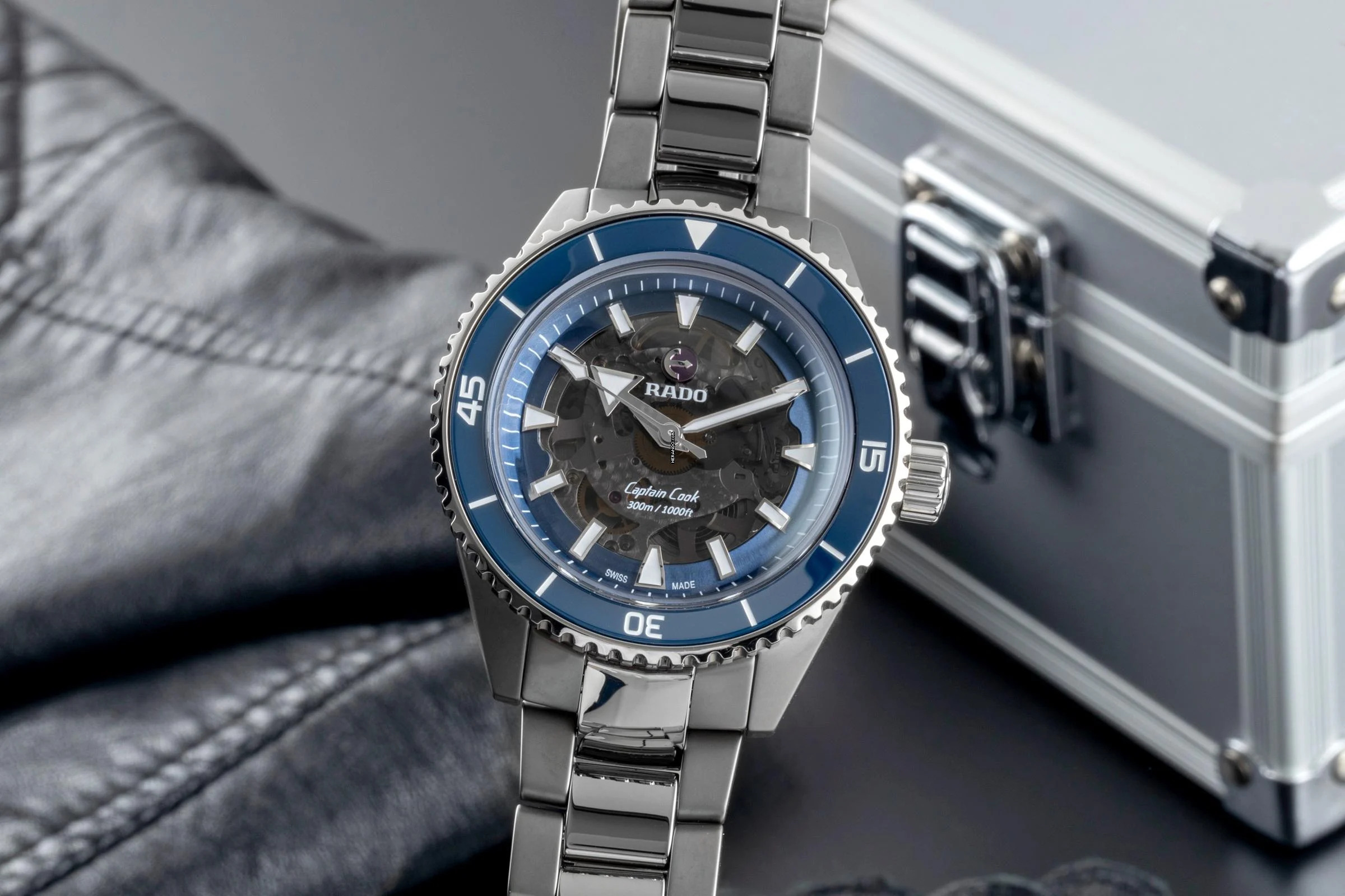 Rado Captain Cook High-Tech Keramik / Titan Automatik Ref. 01.734.6128.3.020 B&P