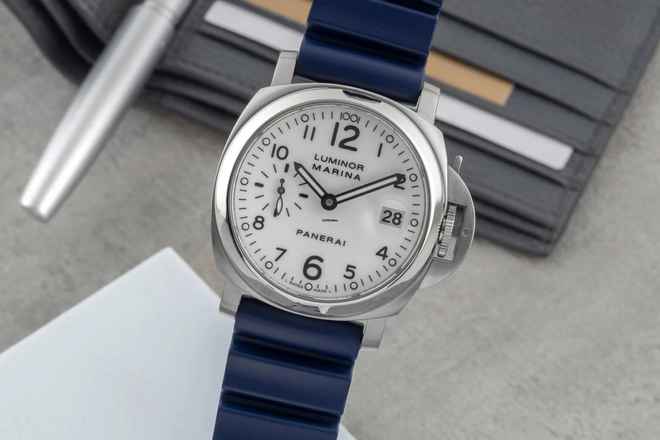 Panerai Luminor Marina Quadrante Bianco Automatico Orologio da Uomo in Acciaio Ref. PAM00049