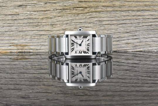  Cartier Tank Française Quarz 2465 Medium / Mide Size 