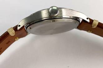 Thumbnail von Omega Classic Vintage Art Deco 35mm Black Gilt Dial Serviced