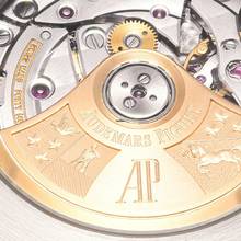 Thumbnail von Audemars Piguet Royal Oak Selfwinding 39 White – 15300ST.OO.1220ST.01 – like NEW – 2018 Full Set