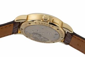 Thumbnail von A. Lange & Söhne Saxonia Großdatum 18K (0,750) Gold Handaufzug 105.021 Box