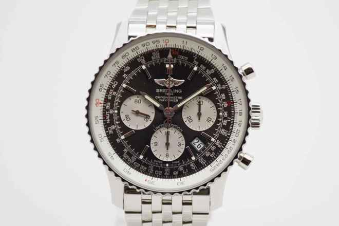  Breitling Navitimer 1 B01 Chronograph Grey Dial Japan Edition Nr. 09/100 Fullset 