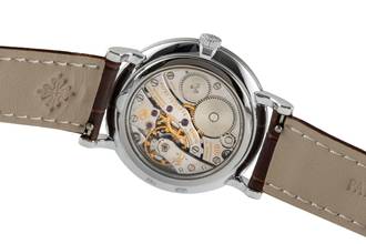 Thumbnail von Patek Philippe Calatrava 18K Weissgold Handaufzug Ref. 7119/1 Klassiker