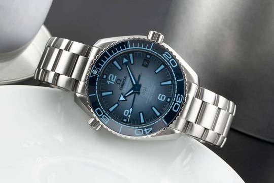  Omega Seamaster Planet Ocean Stahl Automatik Ref. 215.30.40.20.03.002 B&P 2024 