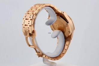 Thumbnail von Audemars Piguet Royal Oak Chronograph 38mm Chronograph In Rose Gold - Blue Dial - 26715OR.OO.1356OR.01 2025