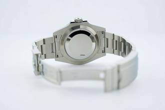 Thumbnail von Rolex Submariner (No Date) 41MM - Unworn 124060 2022