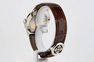 Thumbnail von Patek Philippe Perpetual Calendar White Gold - Ivory Dial - With Papers - 5320G-001 2019