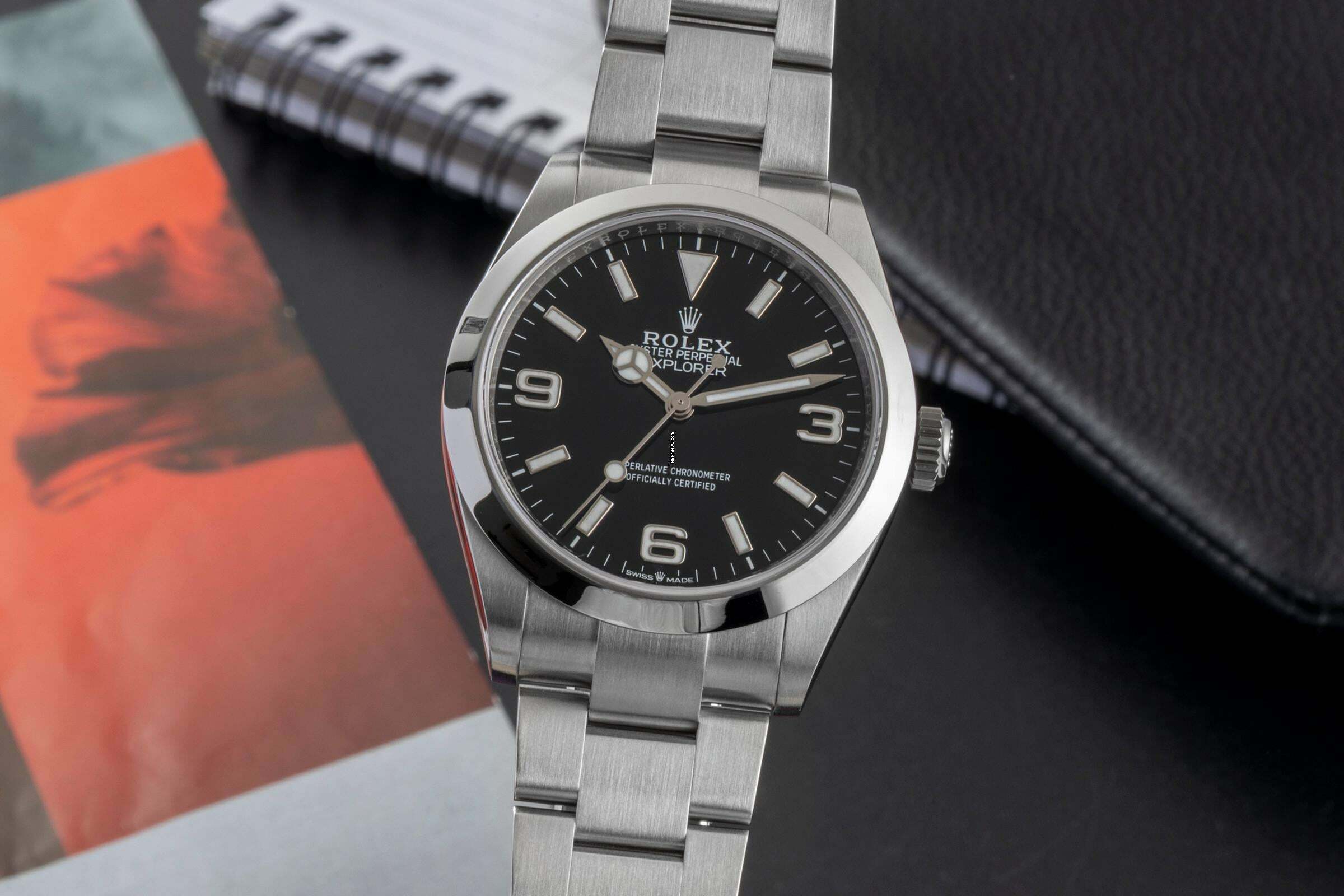 Rolex Explorer 40 Oyster Edelstahl Automatik Herrenuhr Ref. 224270 Papiere 2025