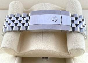 Thumbnail von Rolex Sky-Dweller GREEN JUBILEE WITH BOX AND PAPERS NEW year:2023