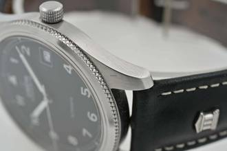 Thumbnail von Union Glashütte Pilots Fliegeruhr 26-11-07-47-10 Tritium Vintage