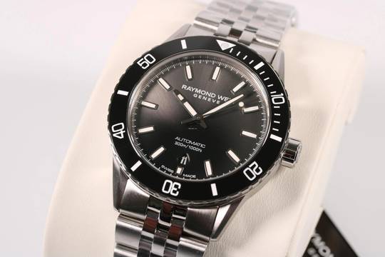 Raymond Weil Freelancer Diver ref 2775-ST1-20051 – Neu 2026 – Vollverklebt – EU-Ware – MwSt. ausweisbar