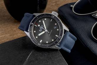 Thumbnail von Blancpain Fifty Fathoms Bathyscaphe Stahl Automatik Ref. 5000-1110-B52A Papiere