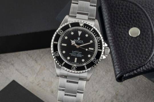  Rolex Submariner (No Date) Oyster Edelstahl Automatik Herrenuhr Ref. 14060M Box 
