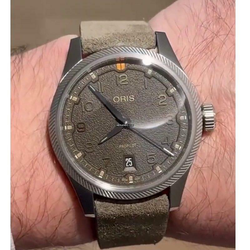 Oris Big Crown ProPilot Date NEW FULL SET