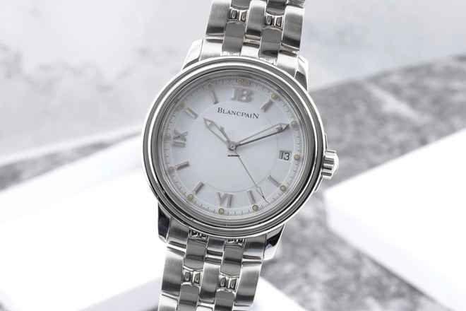  Blancpain Léman Ultra Slim Automatik Edelstahl Herrenuhr Ref. 2100-1127-11 Box 