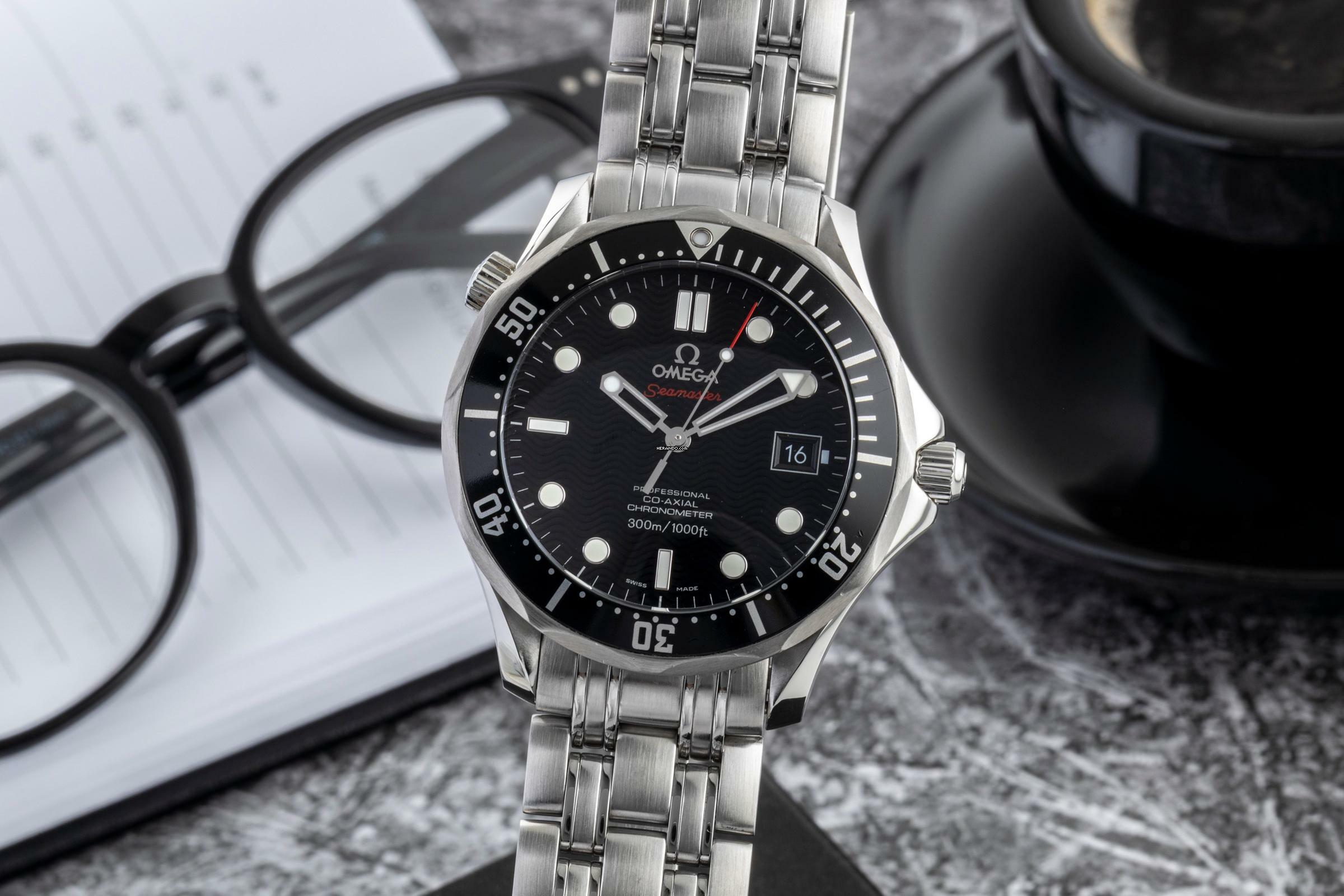 Omega Seamaster Diver 300 M Professional Diver 300M Automatik Herrenuhr 212.30.41.20.01.002