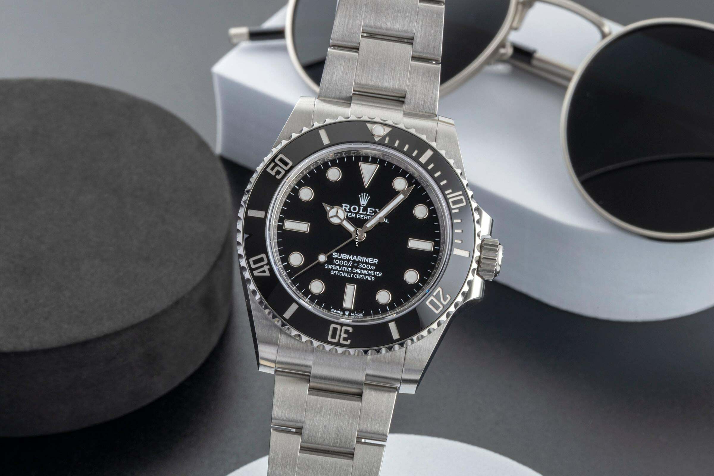 Rolex Submariner (No Date) Edelstahl Automatik Herrenuhr Ref. 124060 B&P 2023