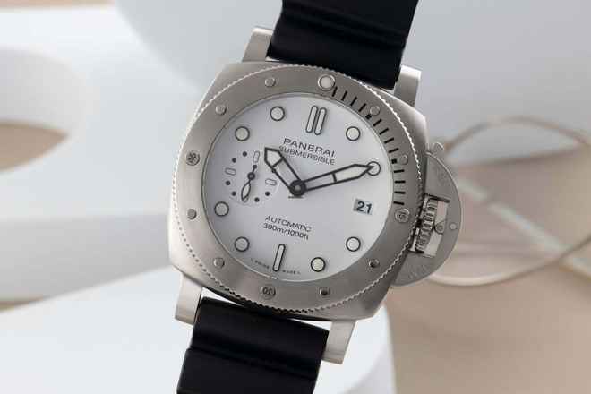  Panerai Submersible Edelstahl Automatik Herrenuhr Ref. PAM01223 B&P 2021 