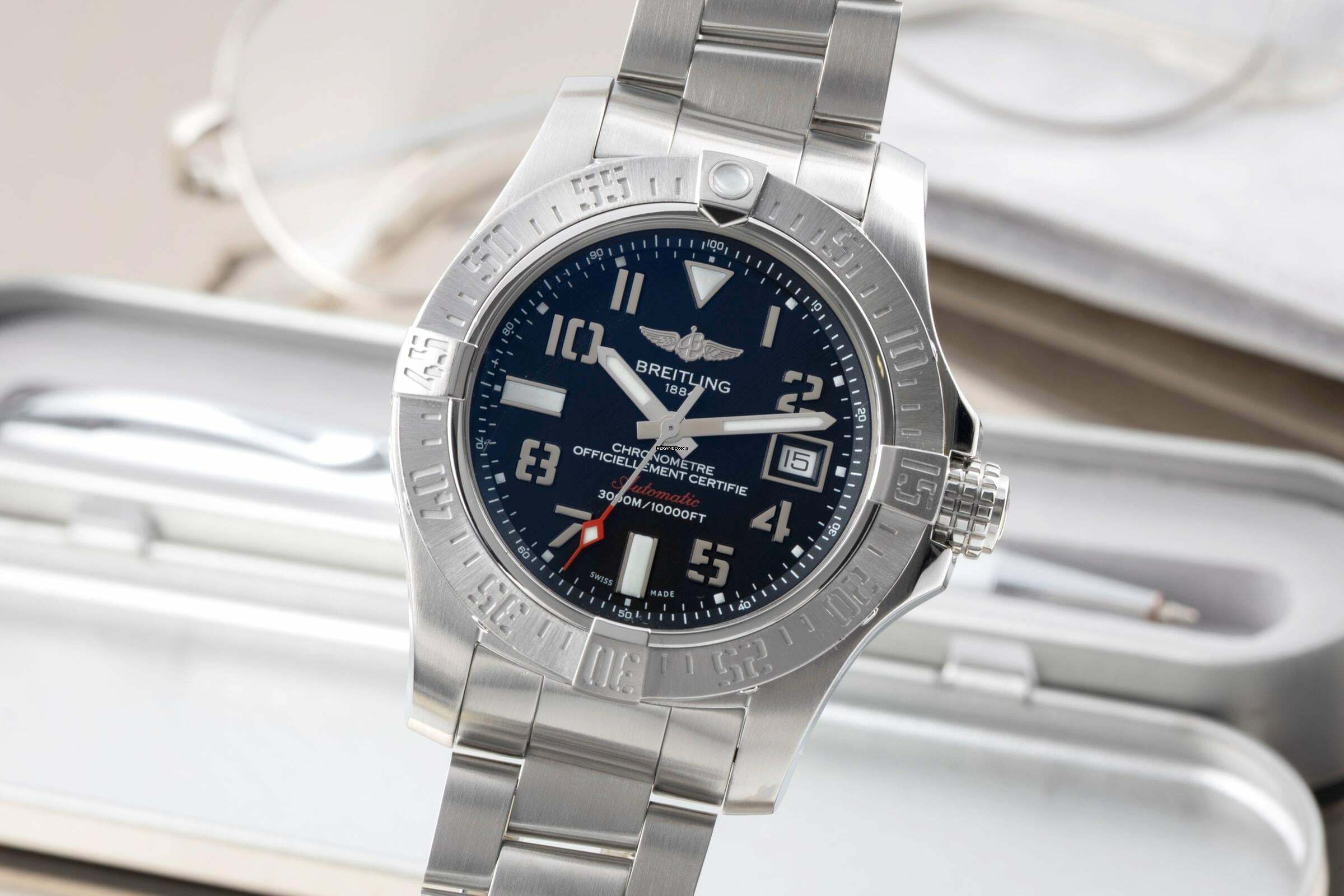 Breitling Avenger II Seawolf Stahl Automatik Ref. A1733110/BC31 B&P 2015