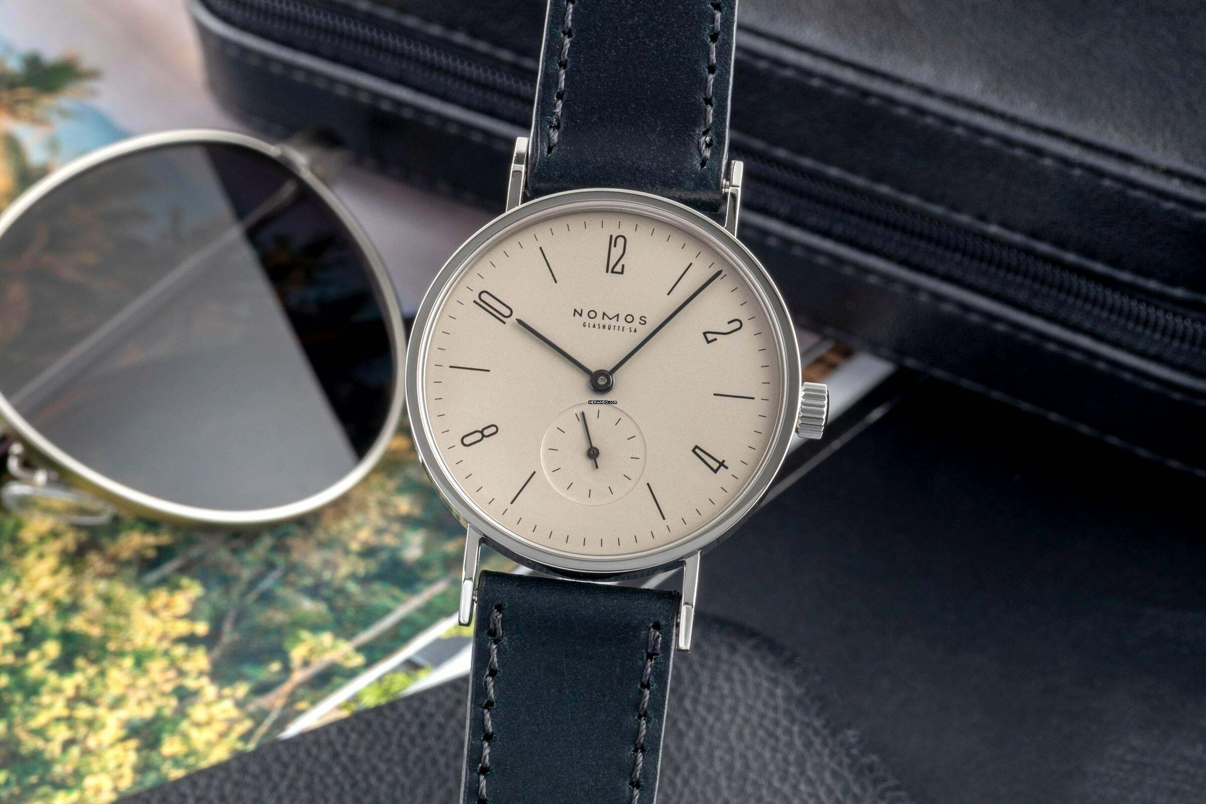 NOMOS Tangente Stahl Handaufzug Ref. 101 Box und Papiere 1993
