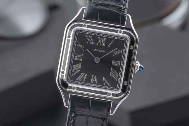  Cartier Santos Dumont Black Lacquer Handaufzug Herrenuhr Ref. WSSA0046 B&P 2023 