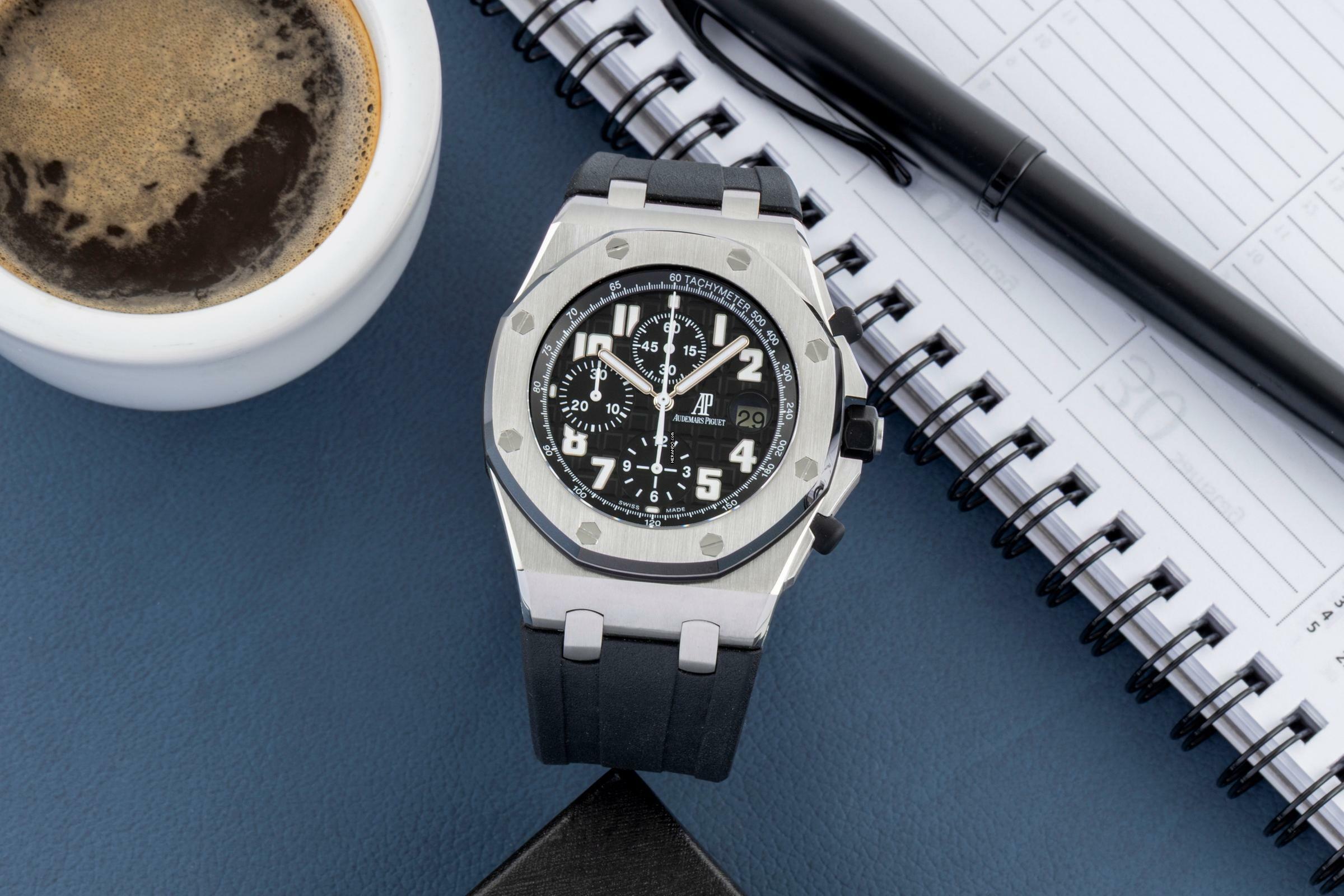 Audemars Piguet Royal Oak Offshore Chronograph Stahl Automatik Ref. 26020ST