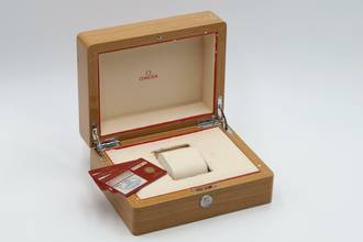 Thumbnail von Omega Seamaster Planet Ocean Olympic Games Sochi 2014 522.30.46.21.01.001 B&P