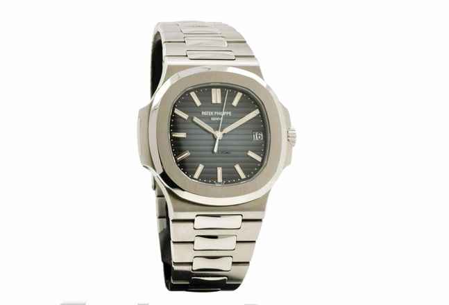  Patek Philippe Nautilus Stainless Steel - Blue Dial - 5711/1A-010 