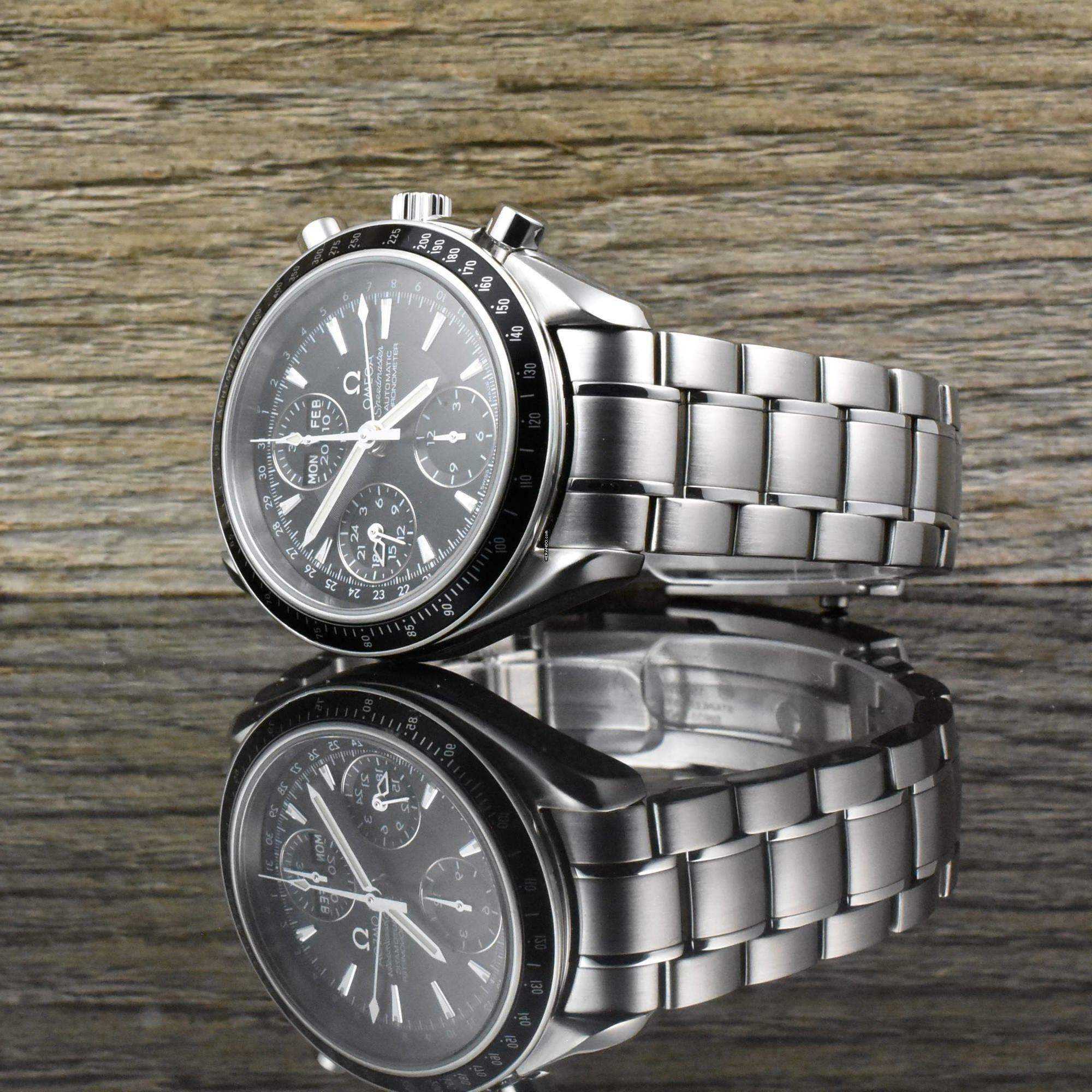 Omega Speedmaster Day Date 40 Day Date 32205000 Black Dial - Zertifikate