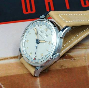 Gubelin STUNNING NOS NEW TRIPLE DATE CALENDAR FROM THE 50'S RARE VINTAGE