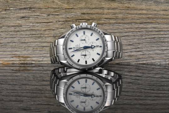  Omega Speedmaster Broad Arrow 3551.20.00 Creme Dial 