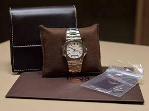 Thumbnail von Patek Philippe Nautilus 3800/1a White Dial - Very Rare - Service Patek