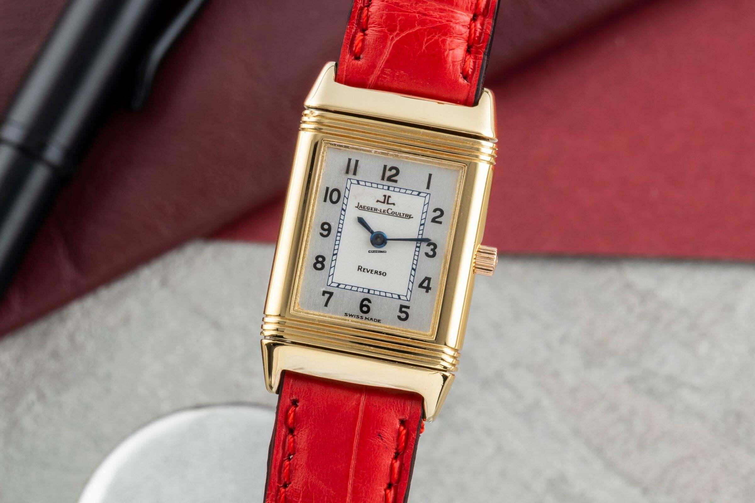 Jaeger-LeCoultre Reverso Lady 18k (0,750) Gold Damenuhr Ref. Q2611420 260.1.08