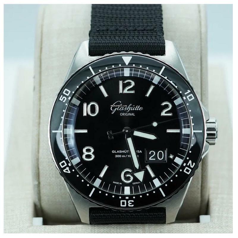 Glashütte Original SeaQ Panoramadatum NEW FULL SET