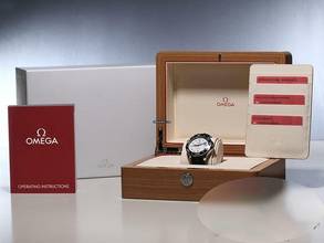 Thumbnail von Omega Seamaster Diver 300 M Edelstahl 2019 Automatik Stahl